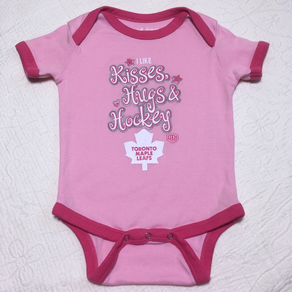 18m (4/$20) NHL Leafs Bodysuit/Onesie